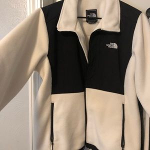 Women’s North Face Jacket